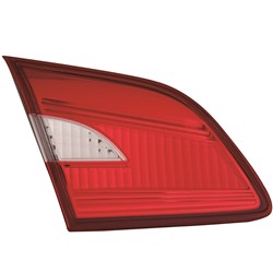 Nissan Sentra 2016–2019 Tail Light Assembly – NI2802111 product photo