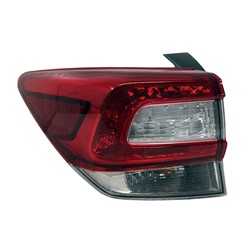 Subaru Crosstrek / Impreza 2017–2019 Tail Light Assembly – SU2804109 product photo