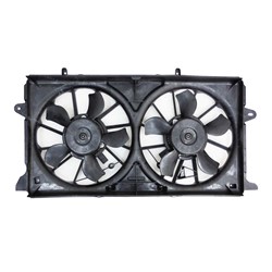 Chevrolet Suburban / Tahoe 2015–2020 & more Radiator – GM3115264 product photo