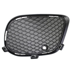 Mercedes-Benz GLE350 / GLE350d & more 2016–2019 Rt Front Bumper Insert (Front) – MB1039186 product photo