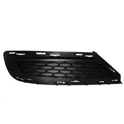 Chrysler 300 2015–2022 Lt Front Bumper Insert (Front) – CH1038190 product photo