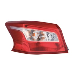 Nissan Sentra 2016–2019 Tail Light Assembly – NI2804108 product photo